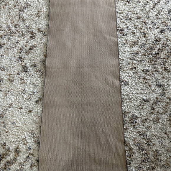 Modern Geometric Pattern Runner Rug - Picture 2 of 3